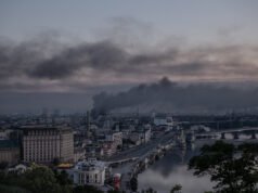 Khi cuộc xâm lược Ukraine của Nga sụp đổ, Putin tăng cường tấn công dân thường