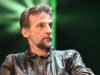 Mathieu Kassovitz bị Agnès Léglise tố cáo: bức ảnh thân mật không được yêu cầu trở thành tâm điểm của một cuộc tranh cãi sôi nổi