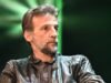 “Anh ta thật ngu ngốc”: Mathieu Kassovitz xử lý thô bạo sau những lời buộc tội nghiêm trọng của Agnès Léglise