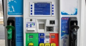 Lệnh cấm xuất khẩu dầu của Mỹ có thể đẩy giá lên cao