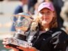 Roland Garros: Mirra Andreeva, cầu thủ 19 tuổi giành chiến thắng trong trận chung kết là ai? “Tôi không dễ sống chung”