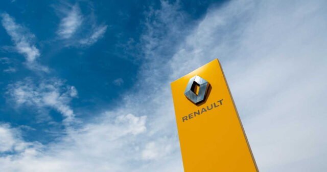 Renault sắp phục vụ cho kho vũ khí của quân