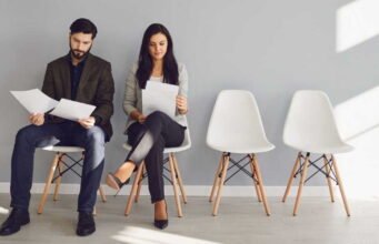 LinkedIn ra mắt “Trợ lý tuyển dụng” tại Pháp, công cụ tuyển dụng AI có khả năng xác định nhân tài