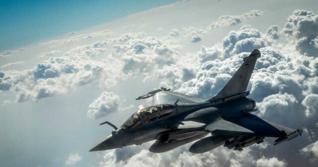 Rafales bắn hạ máy bay không người lái ở Latvia