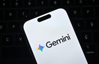 Google hạ giá sản phẩm AI rẻ nhất của mình, AI Plus