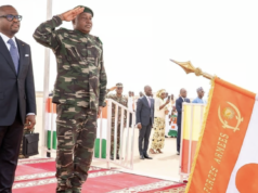Niger đang mở đường thoát khỏi sa mạc ngoại giao như thế nào