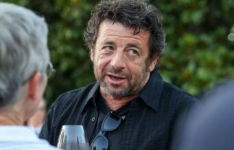 Patrick Bruel: công lý đã ra phán quyết, ca sĩ bị truy tố tội hiếp dâm, âm mưu hãm hiếp, tấn công tình dục và quấy rối tình dục