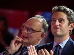 “Ủy ban liên lạc lưu ý rằng có sự bất đồng trong cuộc sơ bộ giữa Edouard Philippe và Gabriel Attal”
