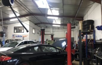 Tại Joué-lès-Tours, hiệp hội Solidarauto 37 đang tìm kiếm tình nguyện viên tương lai