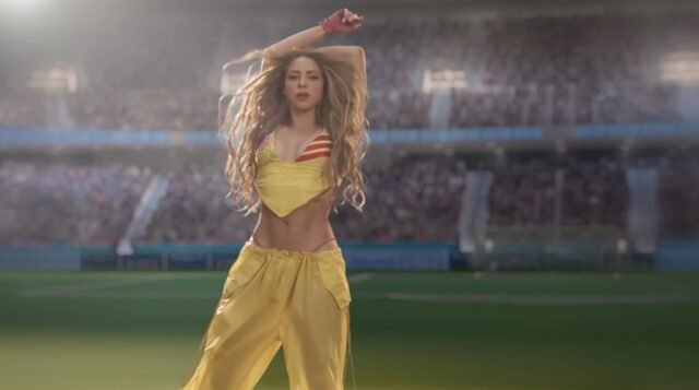 World Cup 2026: Tắm nước lạnh cho Shakira giữa lễ