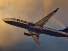Ryanair có thể tính thêm phí khi đi du lịch ngồi cạnh con bạn không?