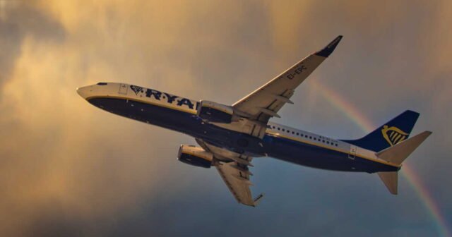 Ryanair có thể tính thêm phí khi đi du lịch