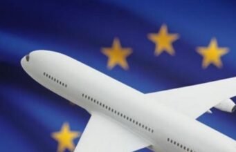 Brussels mở cuộc điều tra về nghị định kiểm soát khách du lịch