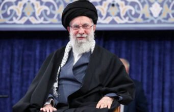 Truyền hình nhà nước đưa tin cố lãnh đạo tối cao Iran Ali Khamenei sẽ được chôn cất vào ngày 9/7