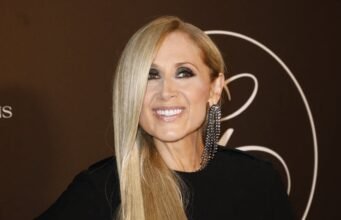 Lara Fabian: một quả táo mỗi tuần, một phần tư ngày… Bí mật về chứng rối loạn ăn uống trong quá khứ của cô