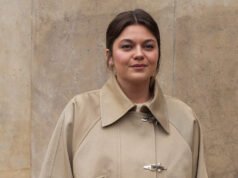 Louane đã kết hôn: cô chia sẻ những bức ảnh tuyệt vời về cuộc hôn nhân của cô với Florian Rossi và nhiều bộ váy trắng của cô
