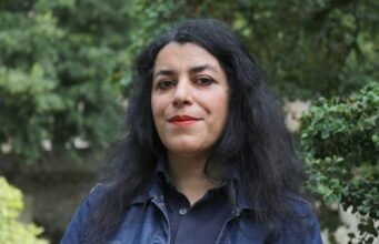 Cái chết của Marjane Satrapi: ngày và địa điểm tổ chức tang lễ của cô được tiết lộ