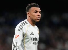 Kylian Mbappé, cú sốc lớn: “Không thể ra khỏi giường và đi ăn sáng”