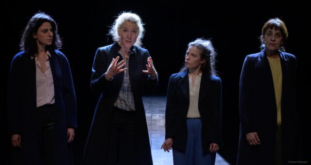 “Cavalières”, điều không tưởng rất “đặc biệt” của Isabelle Lafon