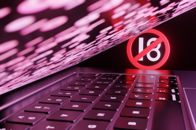 Trang web khiêu dâm: Pháp có thể áp dụng xác