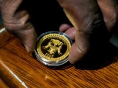 Tại sao giao dịch vàng của Zimbabwe phụ thuộc vào người trung gian tư nhân
