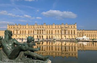 Trước Trump, nguyên thủ quốc gia nào đã được tiếp đón tại Cung điện Versailles?