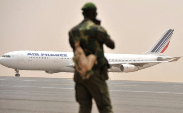 Air France đóng cửa văn phòng tại Mali khi liên