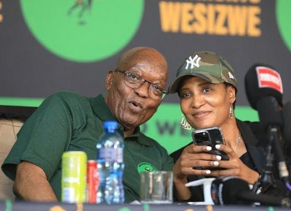 Cựu Tổng thống Nam Phi Jacob Zuma sa thải Duduzile
