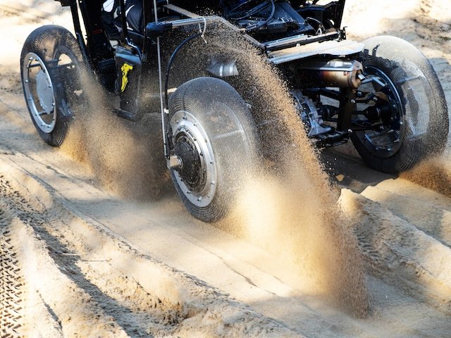 Goodyear trở lại mặt trăng
