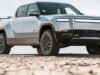Rivian bị kiện vì lời hứa lái xe tự động trên các mẫu R1T và R1S