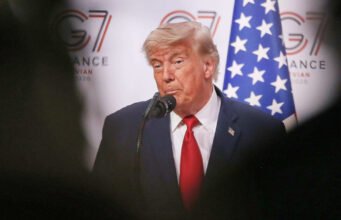 Báo chí châu Âu chỉ trích mạnh mẽ thỏa thuận Donald Trump đạt được ở Tehran