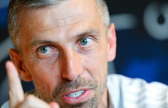 Gary O’Neil có thể rời Racing Club de Strasbourg vào thứ Hai!