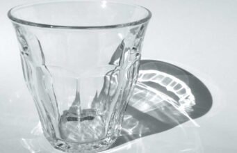 Đối với nhân viên Duralex, việc tạm dừng sản xuất và ngày định mệnh 6/8 để tìm hiểu thêm về tương lai của họ
