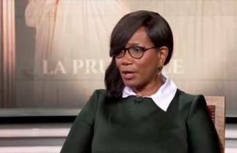 Elisabeth Moreno nhận xét: “Trong thế giới chính trị và kinh doanh, quyền lực làm biến dạng con người”.