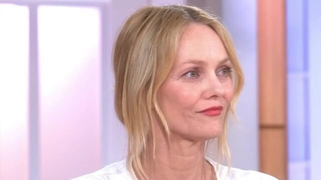 Vanessa Paradis mâu thuẫn với việc sống theo đặc quyền