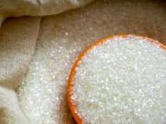 Đề xuất thuế mới đối với nhập khẩu đường làm tăng giá và các vấn đề về nguồn cung