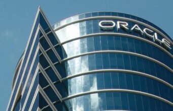 Oracle cắt giảm 21.000 việc làm trong một năm và nhận ra tác động của AI đối với lực lượng lao động của mình