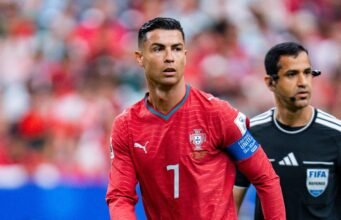 Mức lương của Cristiano Ronaldo là bao nhiêu?