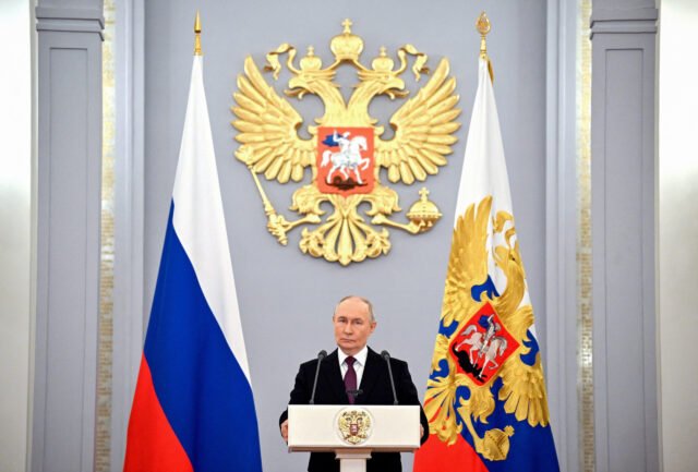 Putin đã cam kết phi quân sự hóa Ukraine. Thay
