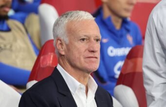 Ai sẽ thay thế Didier Deschamps trên băng ghế dự bị của tuyển Pháp?