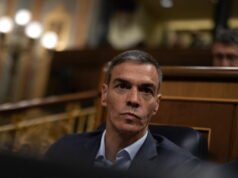 Tây ban nha. Thủ tướng Pedro Sánchez phủ nhận mọi hành vi “tham nhũng tràn lan” xung quanh ông