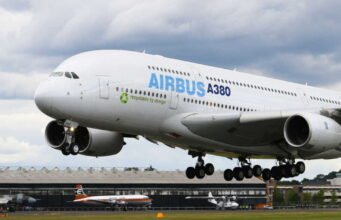 Vết nứt phát hiện trên cánh 16 chiếc Airbus A380: nhà sản xuất thông báo kiểm tra khẩn cấp