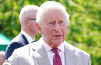 “Charles III ra lệnh rời đi nhưng ông từ chối”: Hoàng tử William gây ra khủng hoảng chưa từng có, làm rung chuyển Cung điện