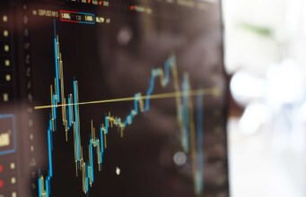 Đối mặt với việc ECB tăng lãi suất, liệu cho vay bất động sản có tăng vọt trong mùa hè này?