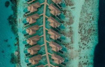 Sun Siyam Vilu Reef ra mắt biệt thự trên mặt nước mới