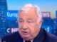 Chủ tịch Thượng viện Gérard Larcher bảo vệ CNews trước Arcom