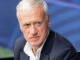 Cúp thế giới 2026. Charlie Hebdo gây tranh cãi vì vẽ Deschamps, các chính trị gia phản ứng