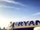Ryanair “miễn cưỡng” thay đổi giá ghế cho trẻ em đi cùng bố mẹ