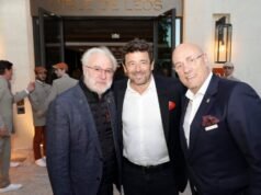 Vụ Patrick Bruel: ở Isle-sur-la-Sorgue, nơi anh sở hữu khách sạn sang trọng của mình, “sự khó chịu ngày càng tăng”