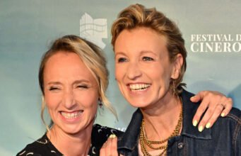 Audrey Lamy gửi lời nhắn cảm động tới chị gái Alexandra trực tiếp trên France Inter: “Hãy yên nghỉ nhé con mèo nhỏ của tôi”